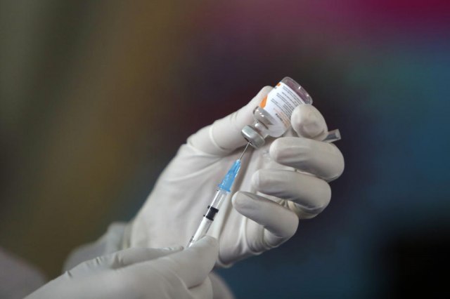 Švajcarska odobrila vakcinu kompanije "Džonson i Džonson"